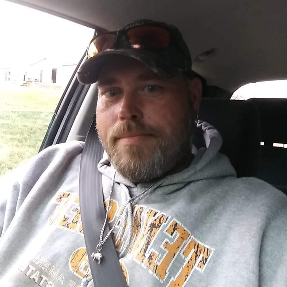 Meet your Posher, Tommy - Picture 1 of 1